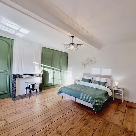 Louez Maison De Maitre Pour 11 Pers. A - Jardin, Wifi Et Proche Commerces - Fr-1-510-219