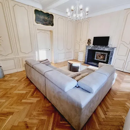 Louez Maison De Maitre Pour 11 Pers. A - Jardin, Wifi Et Proche Commerces - Fr-1-510-219 *