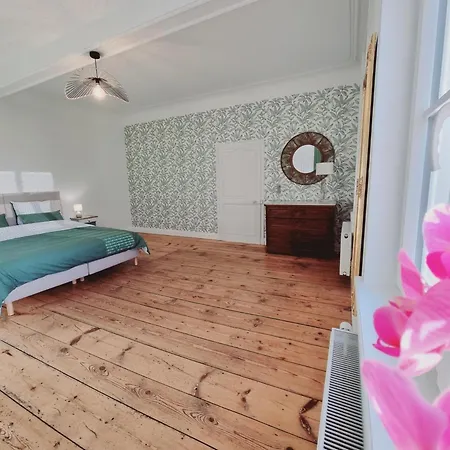 Louez Maison De Maitre Pour 11 Pers. A - Jardin, Wifi Et Proche Commerces - Fr-1-510-219 Country house *